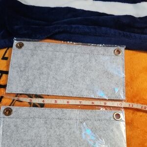 Gray Felt Key & Card Holder